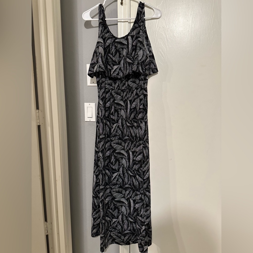 Beautiful and comfy maxi dress!